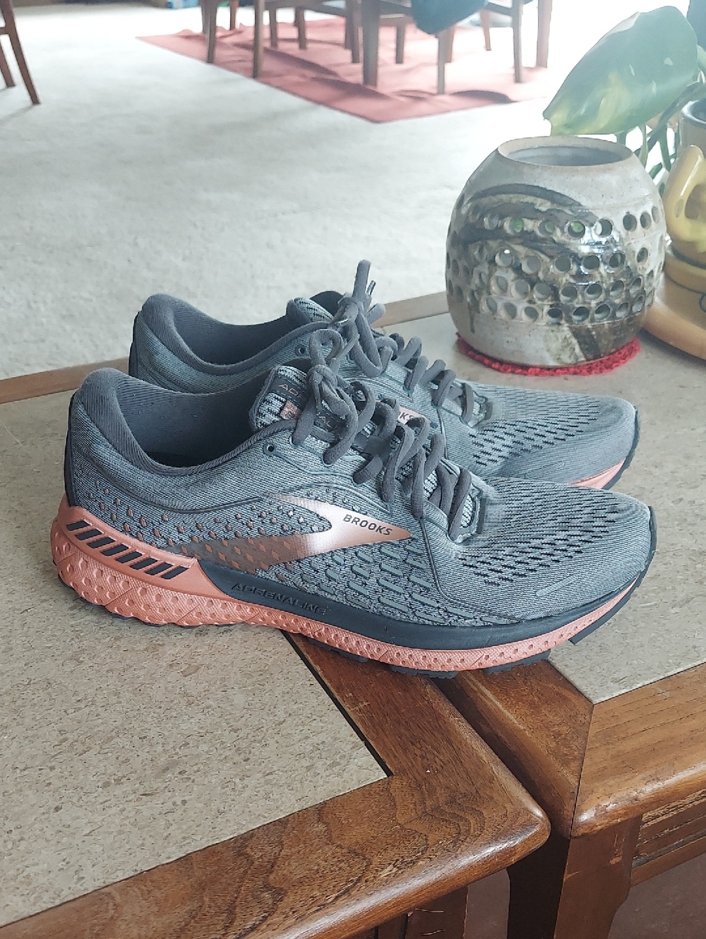 Brooks Adrenaline 21 Women's Gray with Coral Accent Running Sneakers